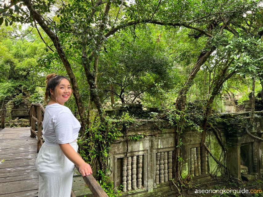 Siem Reap: Koh Ker, Beng Mealea, & Banteay Srei Join-in Tour - Lunch before the final temple