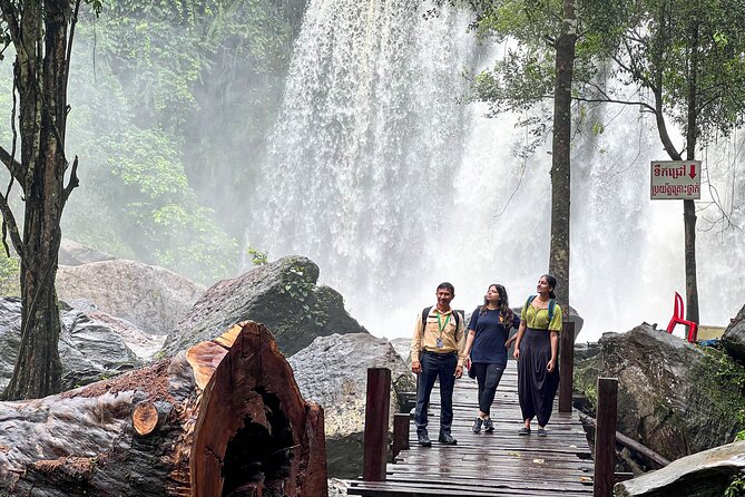 Siem Reap Kulen Mountain Waterfall Tour and Picnic lunch - What the guide adds to the day