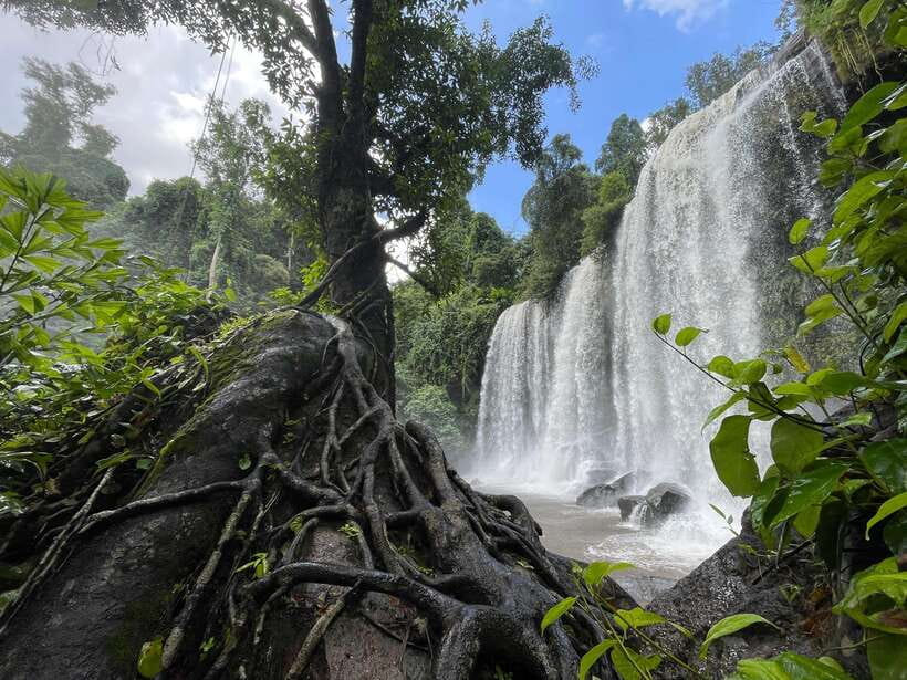 Siem Reap: Kulen Waterfall and Banteay Srei Exploration - Key points at a glance