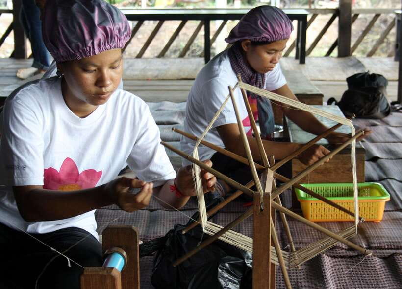Siem Reap Lotus Silk Farm Discovery tour & Lake experience - Lotus tea, biscuits, and the rooftop view