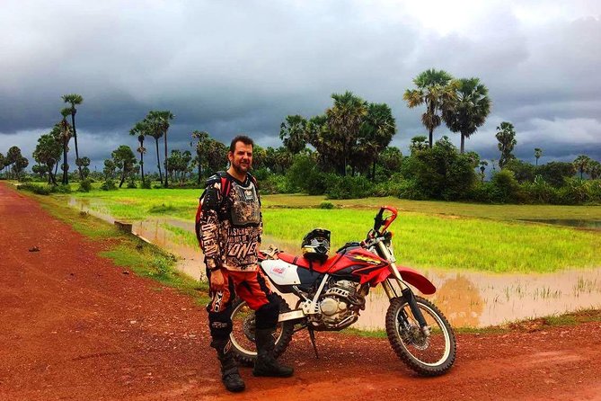 Siem Reap One Day Dirt Bike MotorbikeTour - What is included for $216