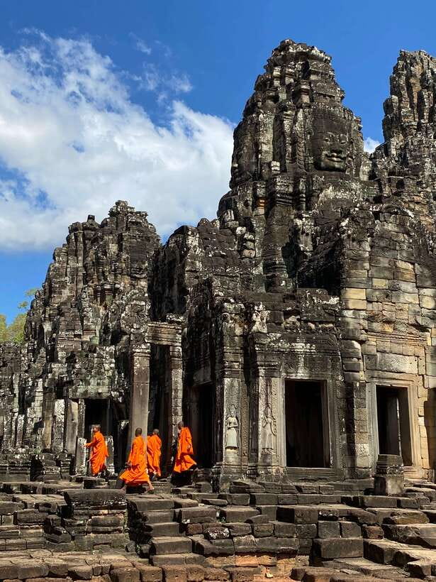 Siem Reap: Personalized Angkor Wat Sunrise/Set by TukTuk/Car - Ta Prohm and the power of decay