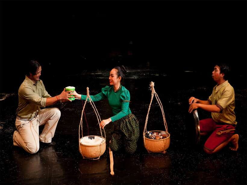Siem Reap: Phare, Cambodian Circus with Tuk-Tuk Transfers - Who will enjoy Phare most