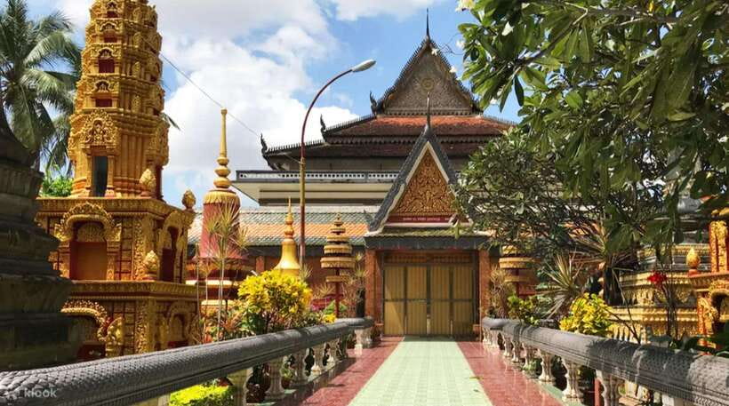 Siem Reap Private Car Charter with English Speaking Driver - What the driver does, and what the driver does not do