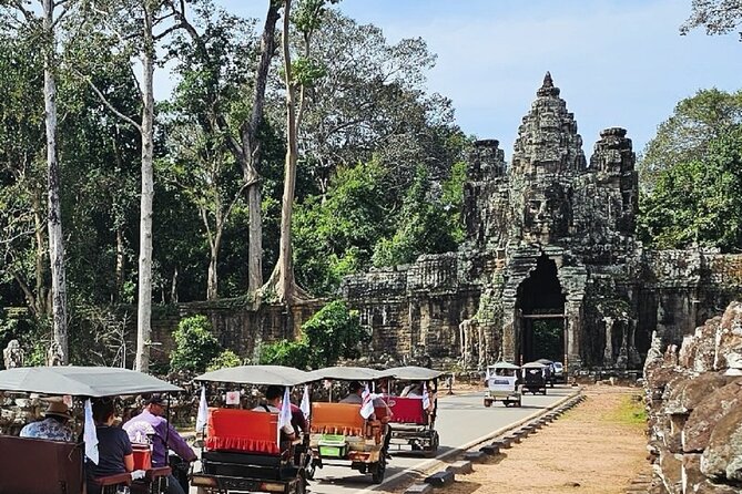 Siem Reap Private Full Day Angkor Wat Tour with Sunset or Sunrise - From the South Gate to the heart of Angkor Thom
