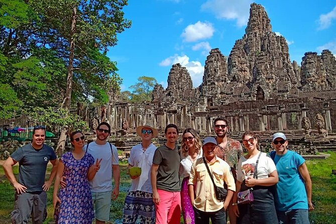 Siem Reap Shared Full-Day Guided Tour of Angkor Temples - Two hours inside Angkor Wat