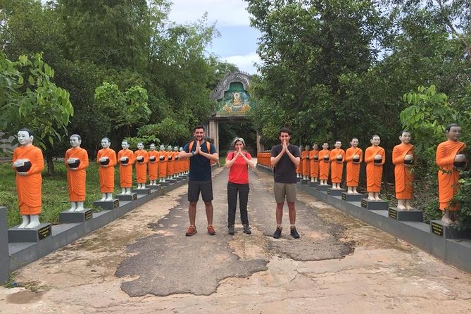 Siem Reap: Silk Farm & Countryside Offbeat Jeep Tour - Rice paddies, village homes, and the road between stops