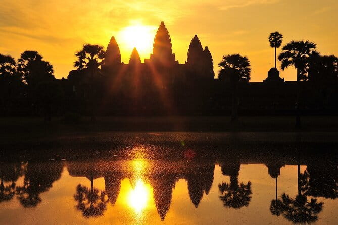 Siem Reap Sunrise Private Tour - Angkor Thom begins at the South Gate