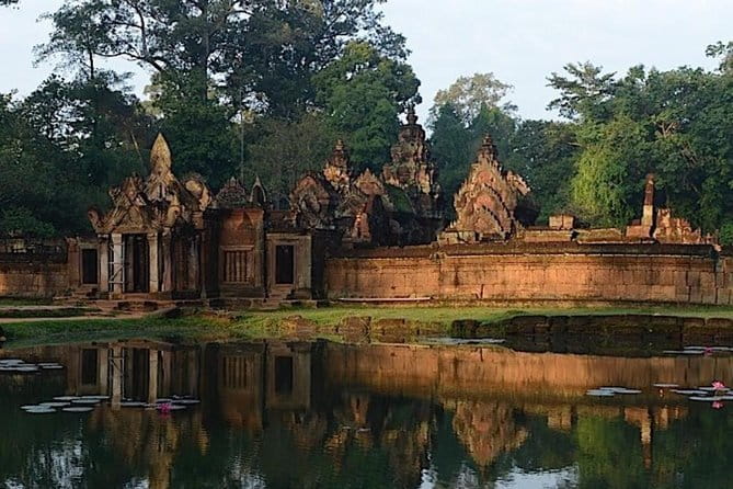 Siem Reap Temple Tuktuk Tour: Explore Angkor Wat and beyond. - What $30 per group really gets you