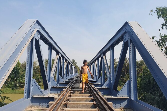 Siem Reap to Battambang Private Guided Tour (Day Trip) - Guide Quality and the Advantage of a Private Group