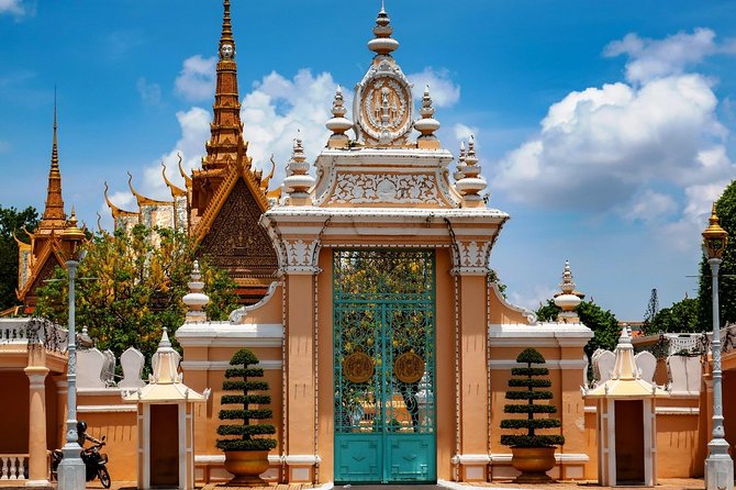 Siem Reap to Phnom Penh by Private Car or Minivan - Stops that can break up the five-hour ride