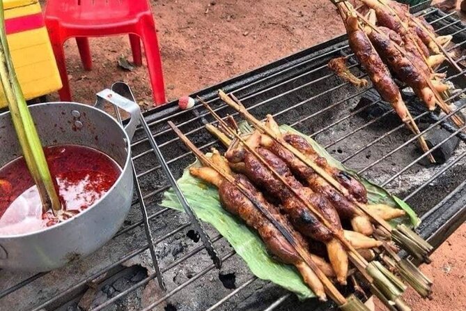 Small Group Countryside Bike Tours, Sunset & Picnic - Tasting street food and local desserts