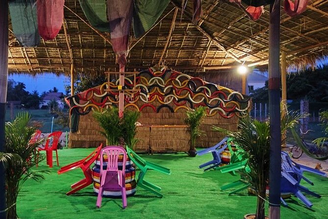 Small Group Countryside Bike Tours, Sunset & Picnic - Watching sunset over the rice fields
