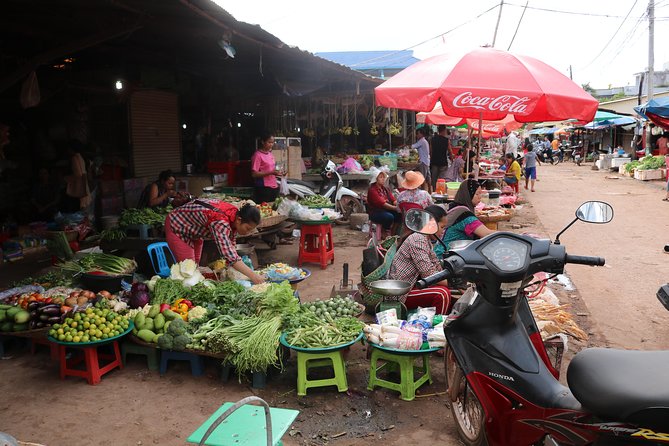 Street Food Tasting Tour including Dinner - Remok transport and the value of hotel pickup
