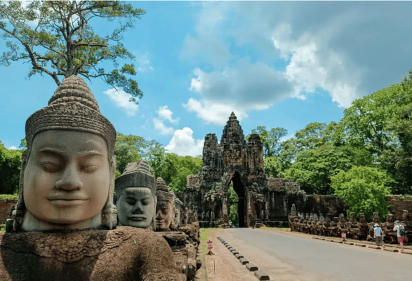 Sunrise at Angkor Wat and Small Tour with Tours Guide - Key points to know before booking