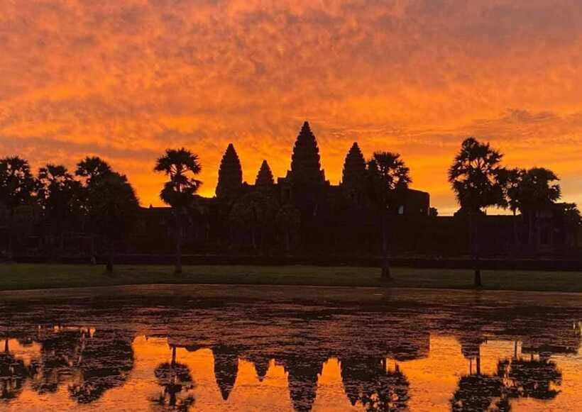 Sunrise at Angkor Wat and Small Tour with Tours Guide - What the $6 price really means