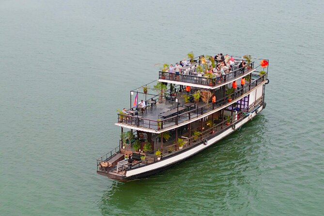 Sunset Cruise with unlimited beer & soft drinks -English speaking guide on board - What this $16.99 cruise is really selling