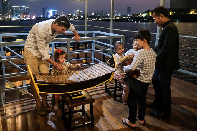 Sunset & Evening Dinner Cruise With One Way Free Pick Up - Choosing between the basic cruise and BBQ dinner