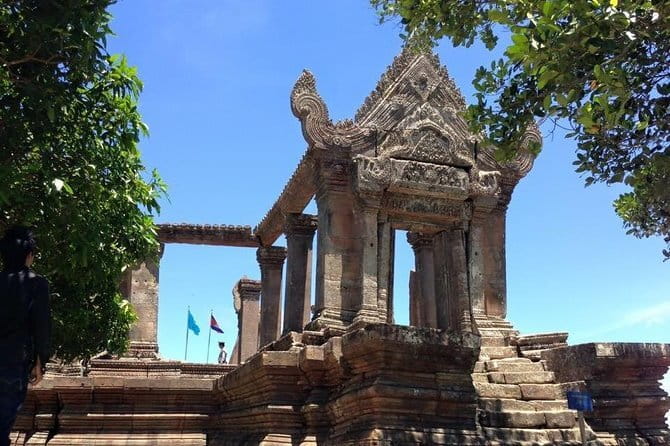The Cambodian Circus Show and Pub Street Night Market - The Siem Reap Night Market for 30 minutes