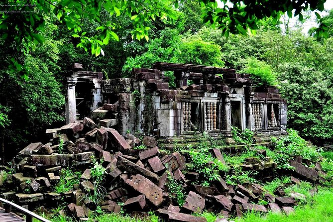 Three-day tour Discovering Siem Reap highlight ,Beng Mealea and Floating Village - The real cost of the tour