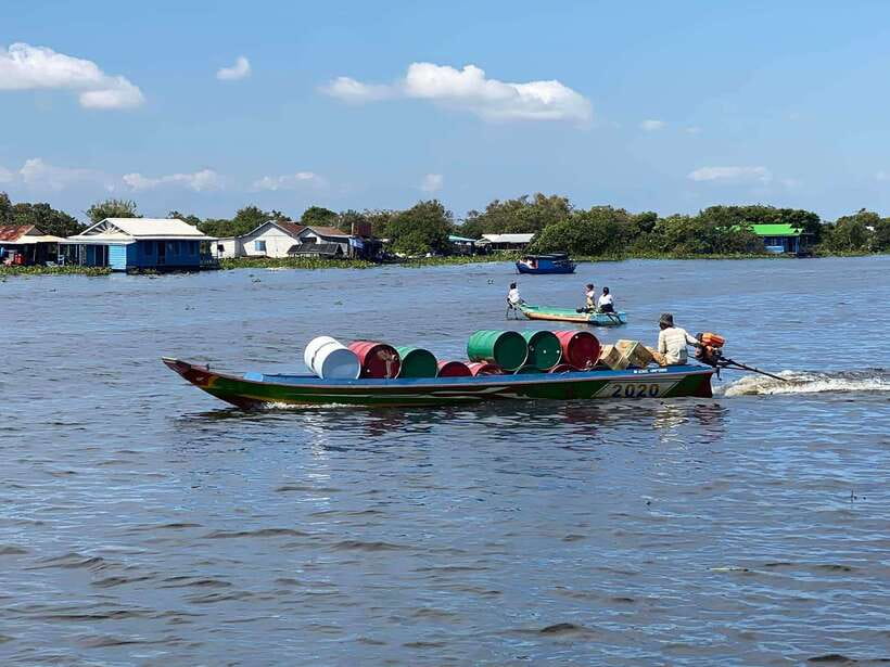 Tonle sap, Kompong Phluk (Floating village) Private Tour - Why Kompong Phluk feels different from a city sightseeing stop