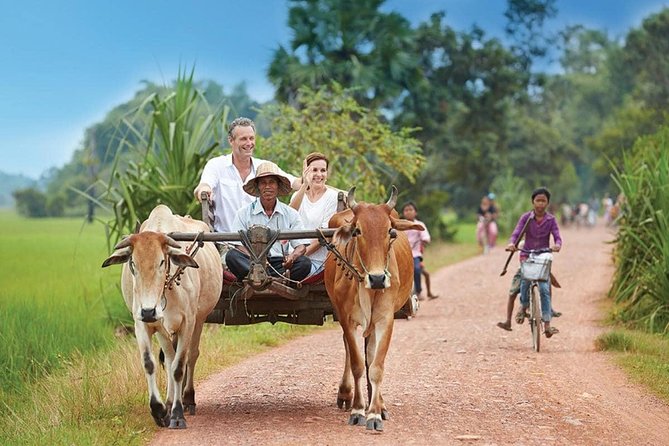 Tonle Sap Lake and Kampong Phluk Village Private Half Day Tour - Guides who turn a boat ride into a cultural visit