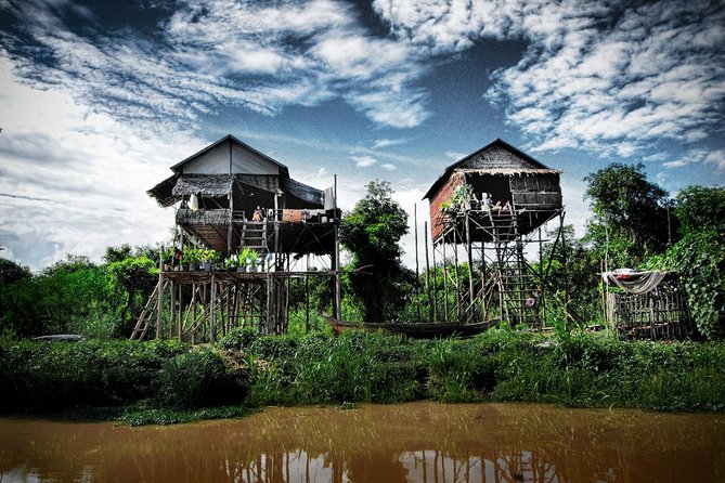 Tonle Sap Lake & Kampong Khleang Village Day Tour - Seeing Kampong Khleang’s high-stilt homes