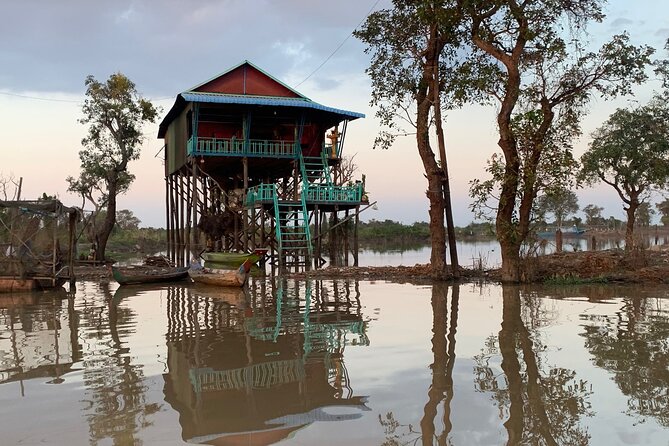 Tonle Sap Lake & Kampong Phluk Village Half-Day Tour - A closer look at the guides