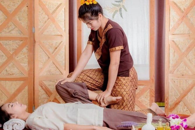 Traditional Head, Back & Shoulder Massage in Siem Reap - What the strongest therapist feedback tells you