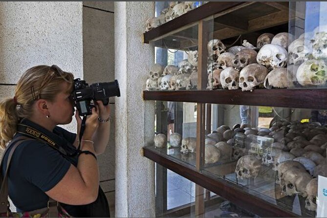Tuol Sleng Genocide Museum (S-21) and Choeung Ek Killing Fields Tour - Why these two sites belong together