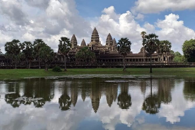 Two Day Angkor Temples Tours - Key points at a glance