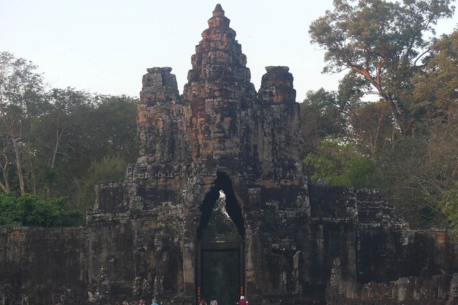 Two Days Angkor Wat Park-Beng Mealea and Kampong Phluk Village - Beng Mealea offers a rougher, quieter temple visit