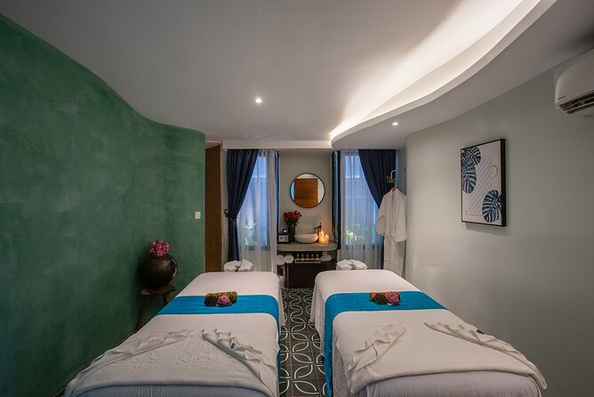 Warm Stone Massage - Why warm stones work well after a long journey