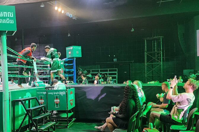 Watch Khmer Kickboxing with Free Beers by Ringside Seats - The post-fight boxer photos and ring visit