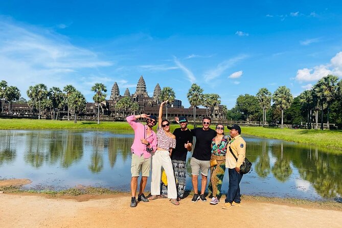 Wildlife Expedition: Elephant Sanctuary, Kbal Spean Banteay Srei - Ta Prohm, the Tomb Raider temple